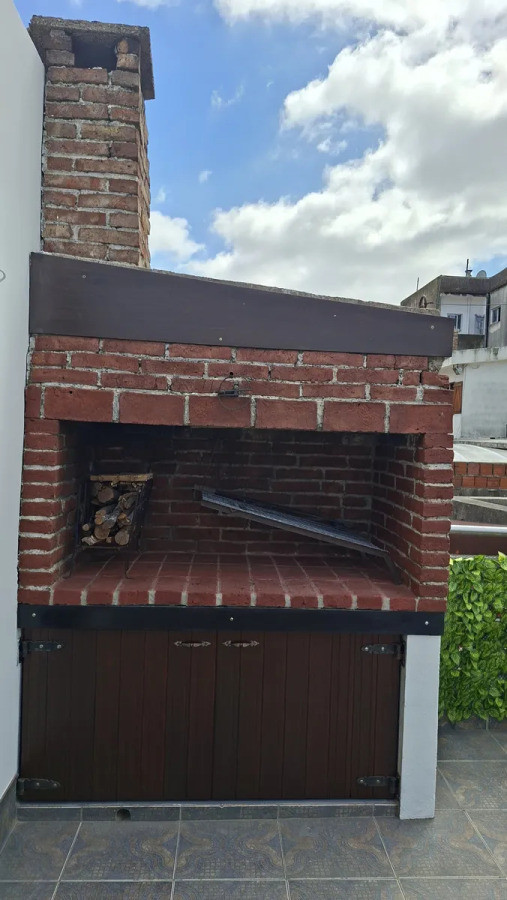 Casa ID.11059 - Alquiler Casa De Altos A Nuevo 2 Dormitorios Pocitos Nuevo