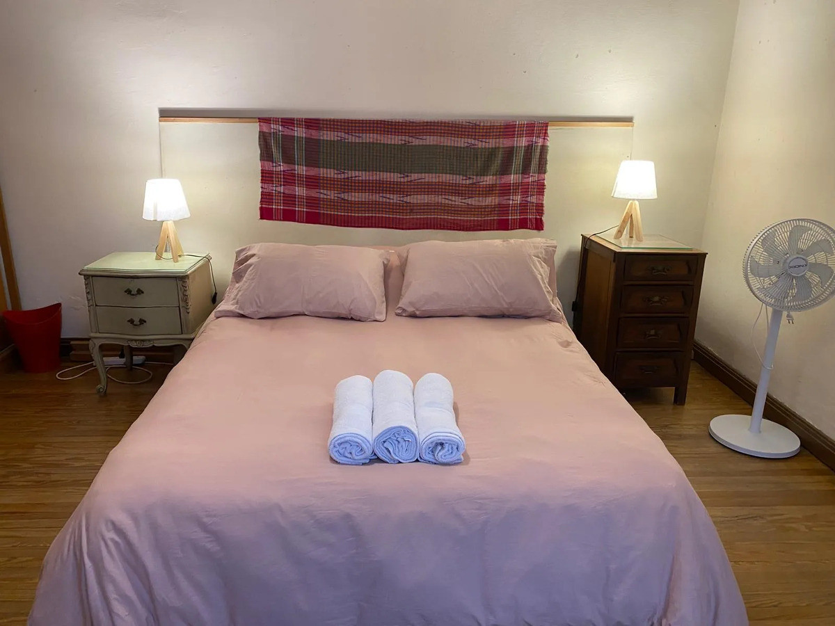 Casa ID.12575 - Alquiler Casa 2 Dormitorios 2 Baños Patio Sin Gastos Pocitos