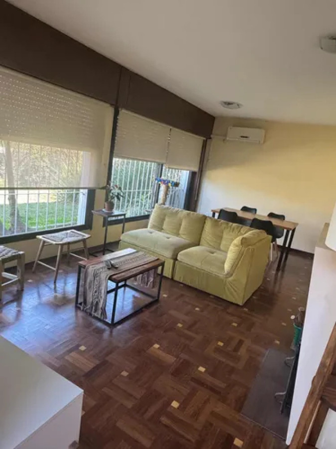 Casa ID.10581 - Hermosa Casa De 3 Dorm Con Cochera Y Patio