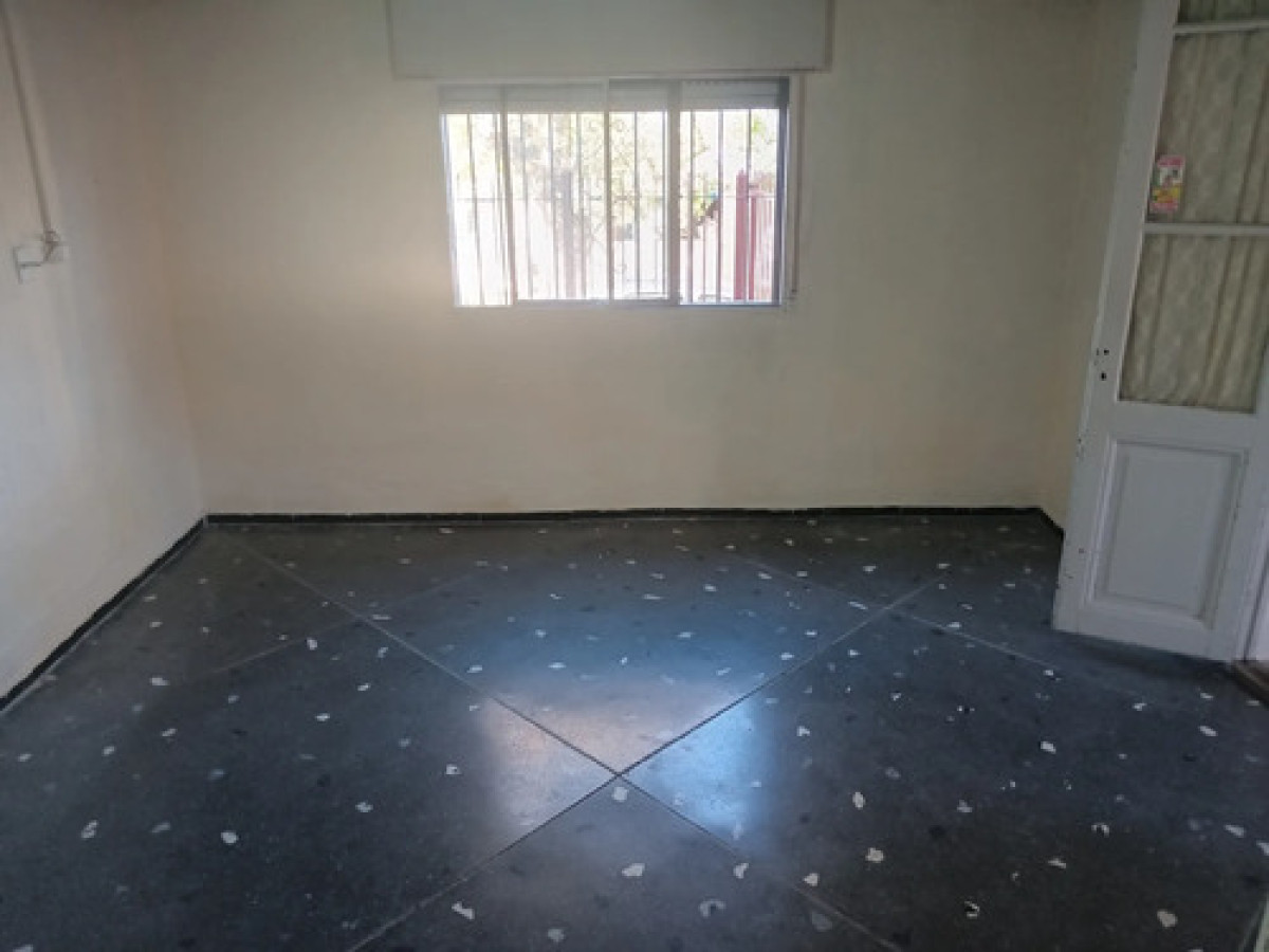 Casa ID.12409 - Alquiler de casa 2 dormitorios en Cerrito
