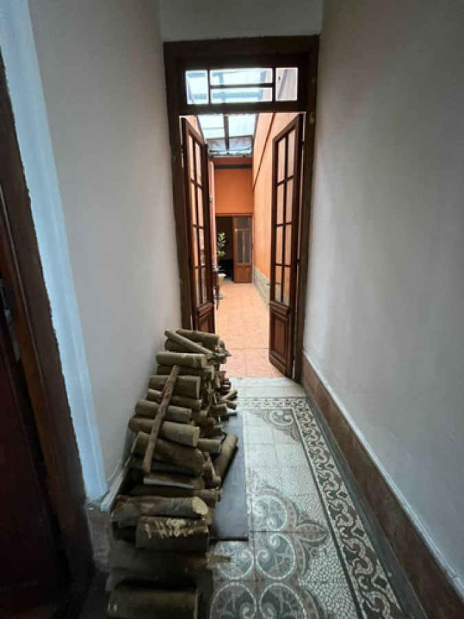 Casa ID.10019 - Gran Casa De Época De 3 Dorm En Aguada Con Barbacoa 