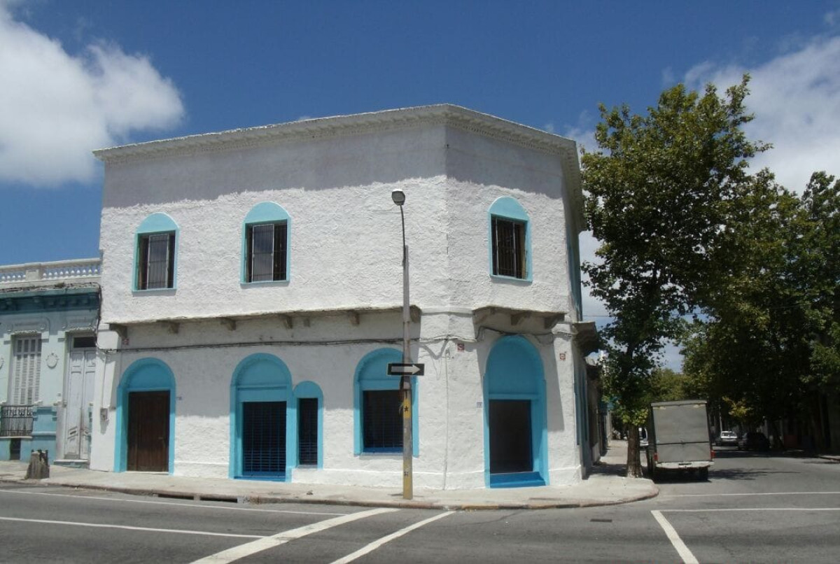 Casa ID.6356 - Muy Linda Casa 8 Dormitorios 2 Cocinas y 4 baños