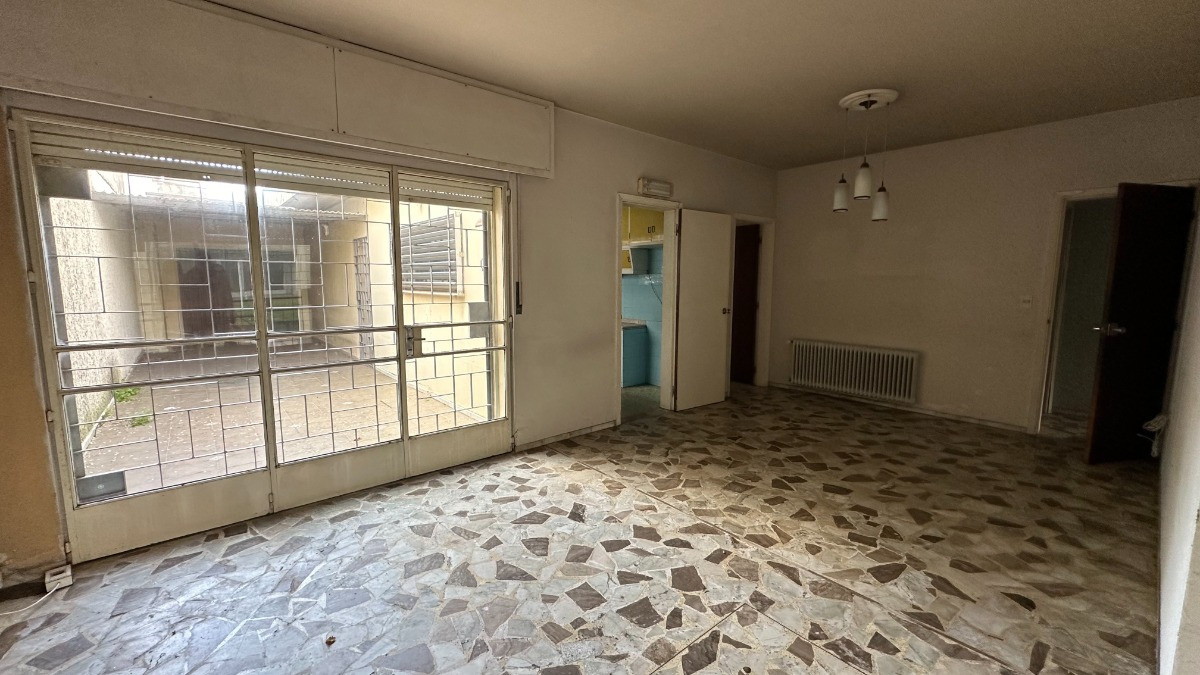 Casa ID.6483 - Hermosa Casa De 4 Dorm Con Gigante Terreno Parrillero y Garaje