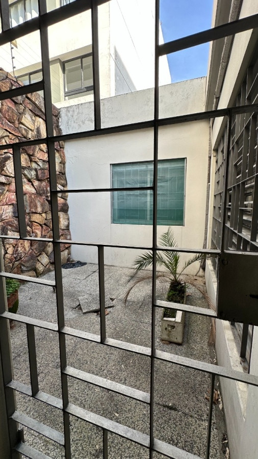 Casa ID.6483 - Hermosa Casa De 4 Dorm Con Gigante Terreno Parrillero y Garaje