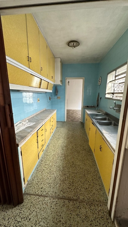 Casa ID.6483 - Hermosa Casa De 4 Dorm Con Gigante Terreno Parrillero y Garaje