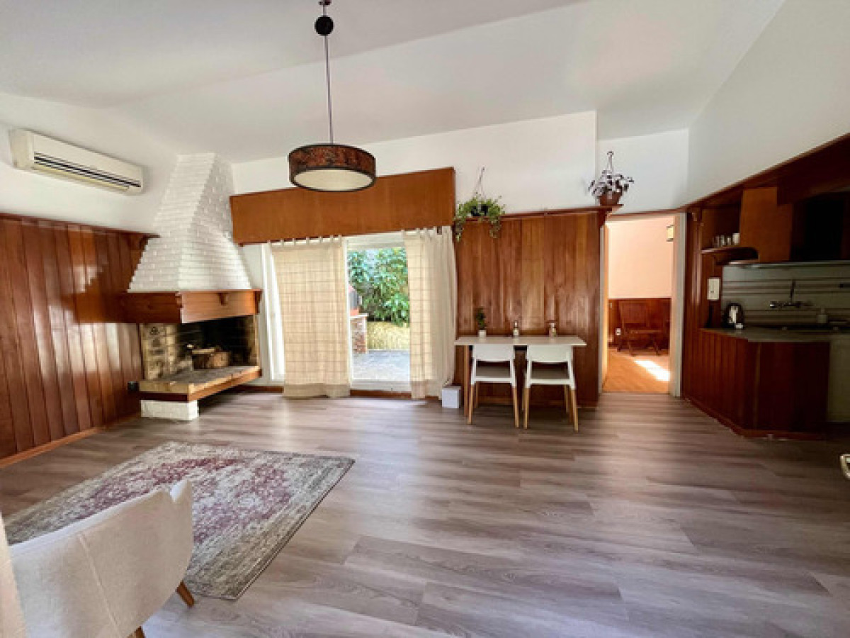 Casa ID.10555 - Hermosa Casa Ideal Empresa, U Hogar Con Cochera