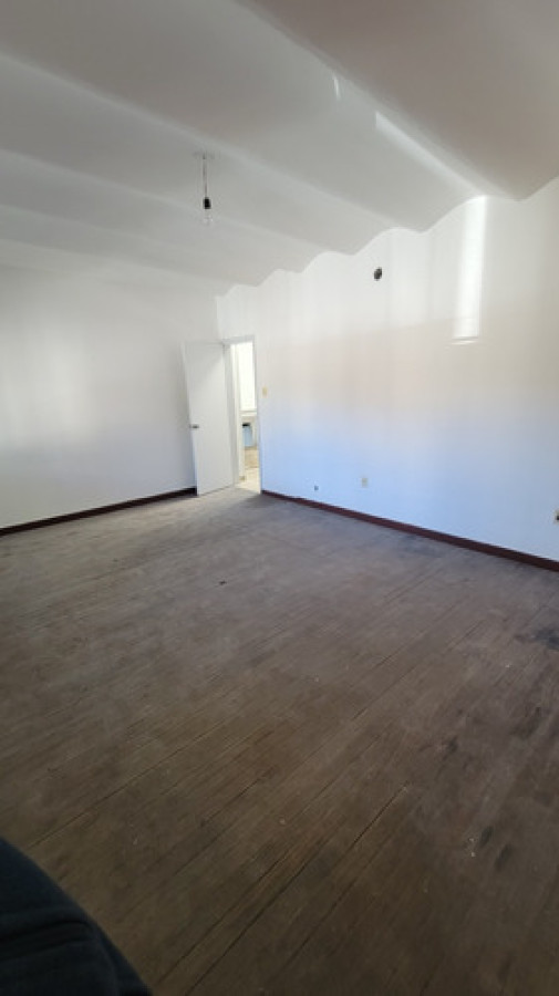 Casa ID.10489 - Oportunidad! Casa En Barrio Aguada, Ideal Empresas