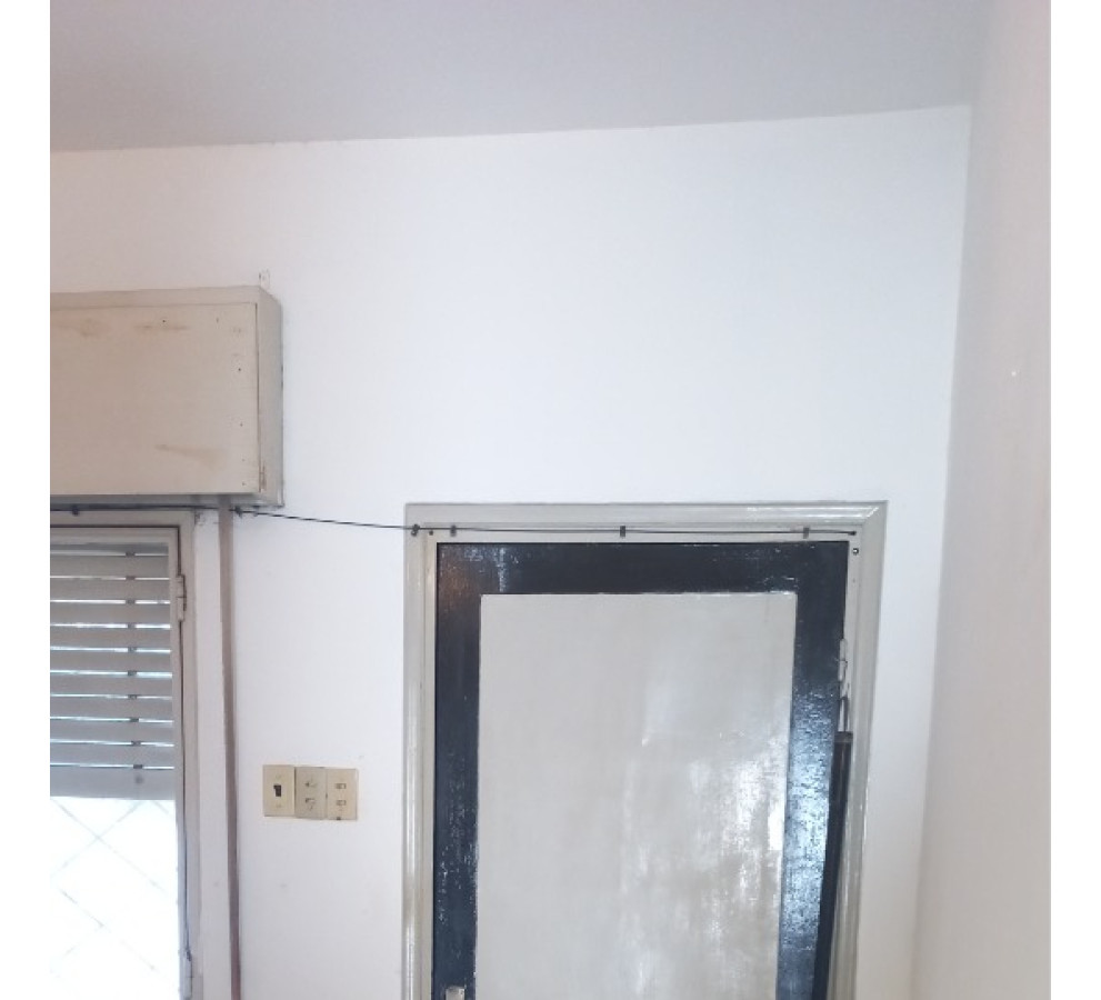 Casa ID.4758 - Venta Casa 2 Dormitorios Cochera 2 Autos Patio Peñarol Jardín