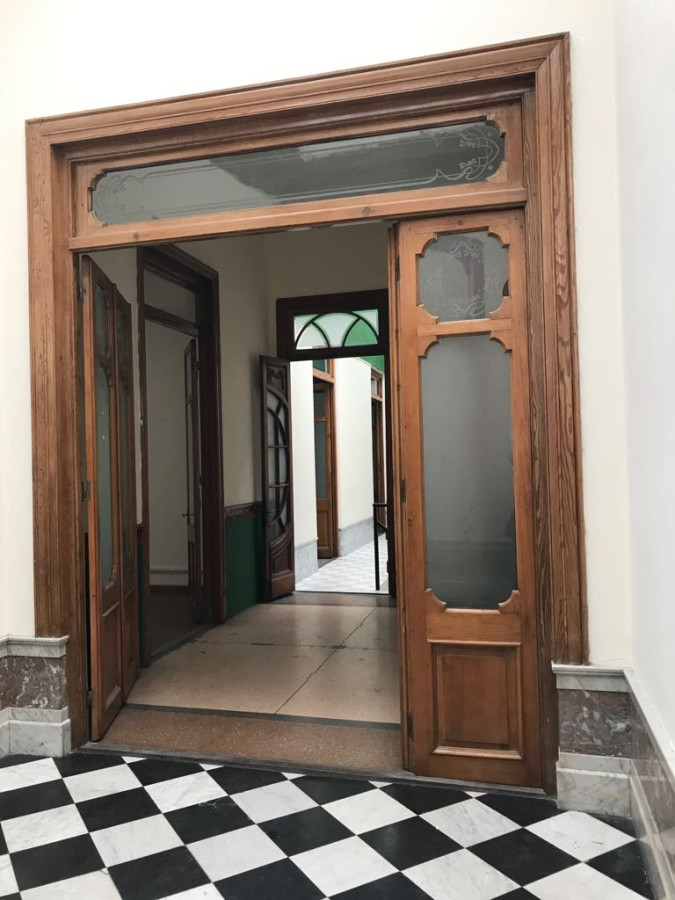 Casa ID.6811 - Casa En Venta Para Reciclar 8 Dormitorios. Parque Rodo