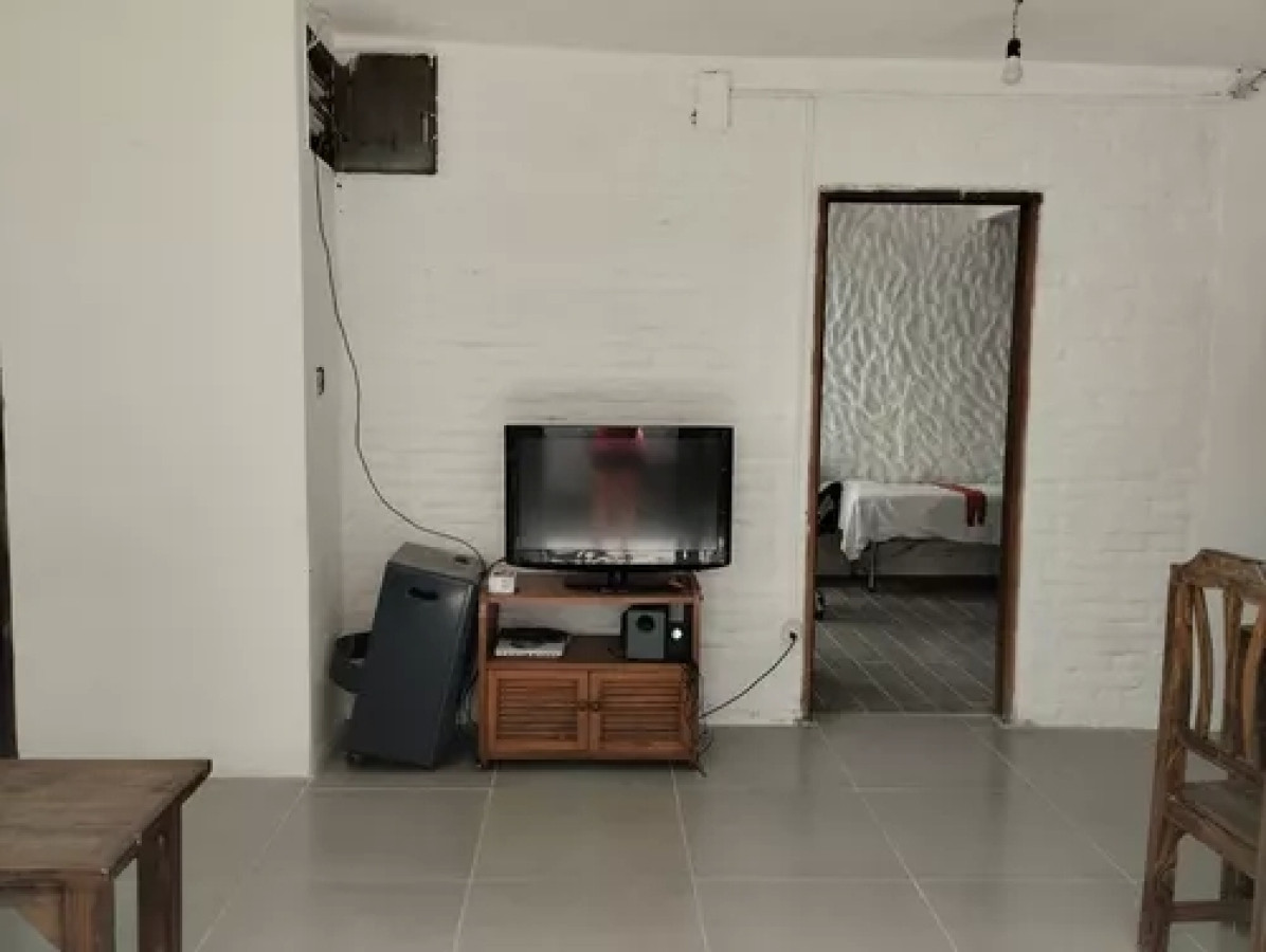 Casa ID.1905 - Venta Casa 2 Dormitorios 2 Patios Parrillero Brazo Oriental