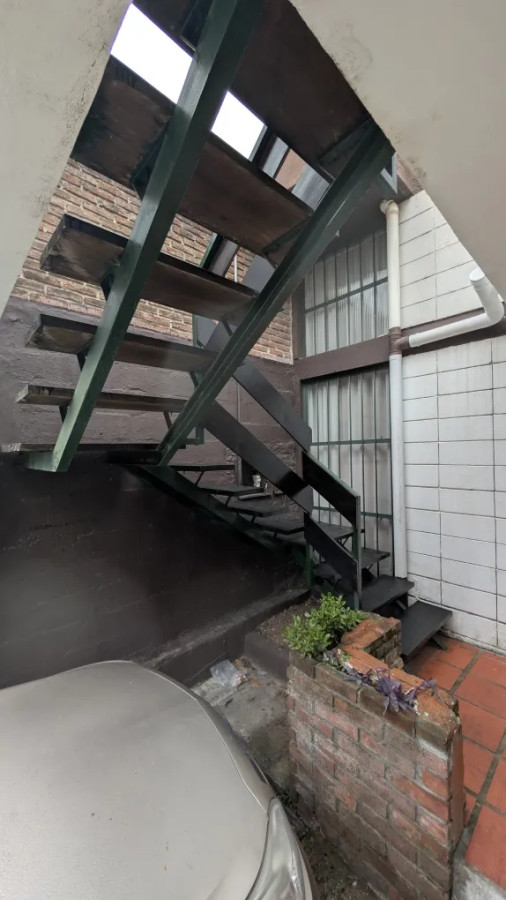 Casa ID.10660 - Alquiler Casa 2 Dormitorios 2 Baños Cochera En Puerto Buceo
