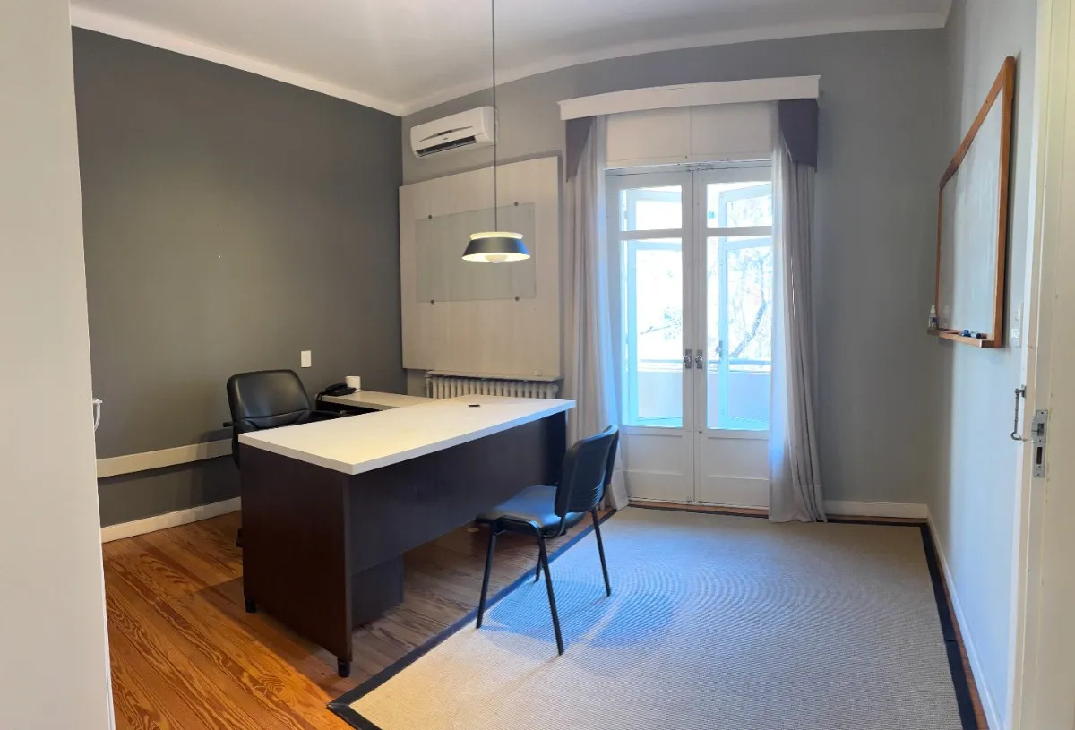 Casa ID.9297 - Alquiler Casa Ideal Para Oficinas U Estudios En Puerto Buceo