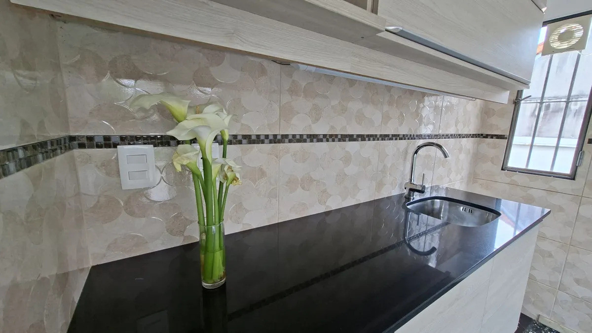 Casa ID.11059 - Alquiler Casa De Altos A Nuevo 2 Dormitorios Pocitos Nuevo