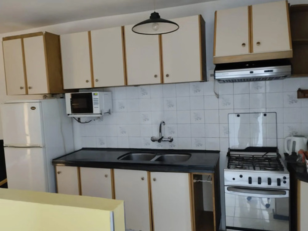 Casa ID.11830 - Alquiler de casa 2 dormitorios en Jardines del Hipodromo