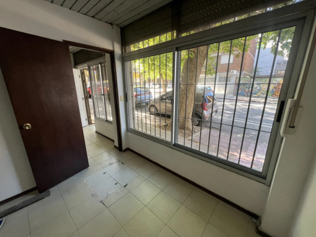 Casa ID.11794 - ALQUILER CASA DOS DORMITORIOS EN BARRIO SUR