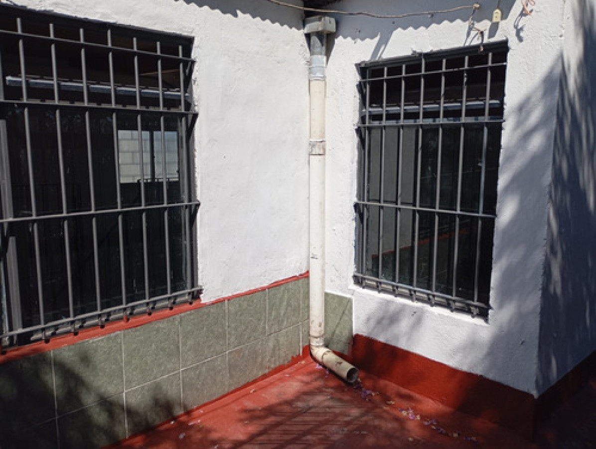 Casa ID.11414 - ALQUILER DE HERMOSA CASA DE CUATRO DORMITORIOS EN VILLA ESPAÑOLA