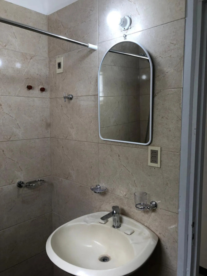 Casa ID.12025 - Alquiler Casa De Alto 2 Dormitorios Sin Gastos En Buceo