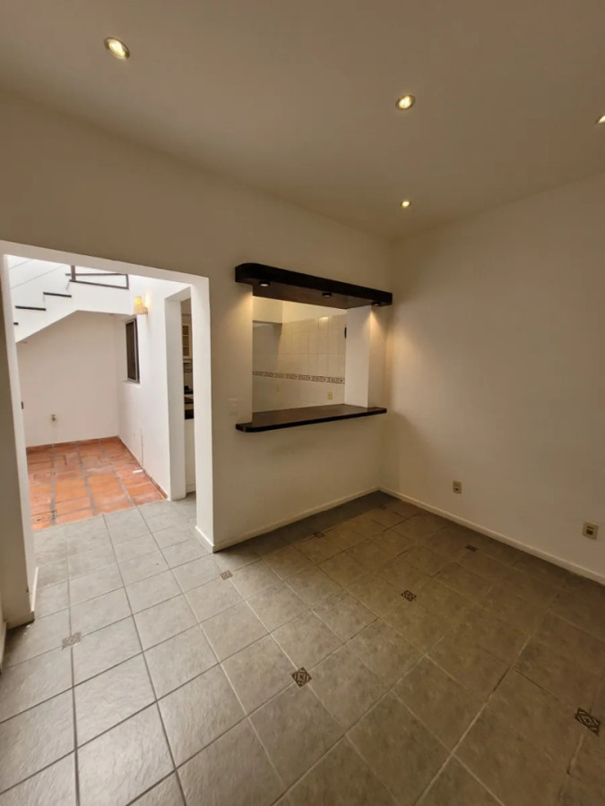 Casa ID.11168 - Alquiler Casa 3 Dormitorios Amplia Y Luminosa En Tres Cruces