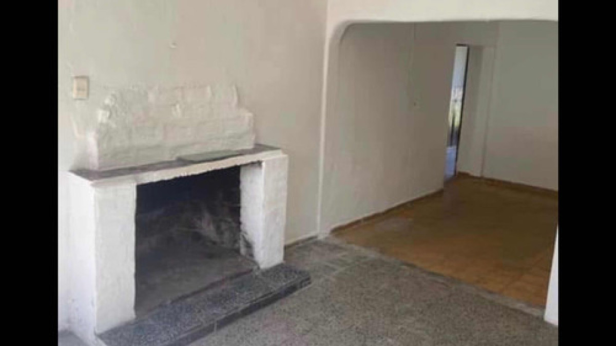 Casa ID.8925 - Venta Casa Con Renta 2 Dormitorios Patio Parrillero Garage En Colón