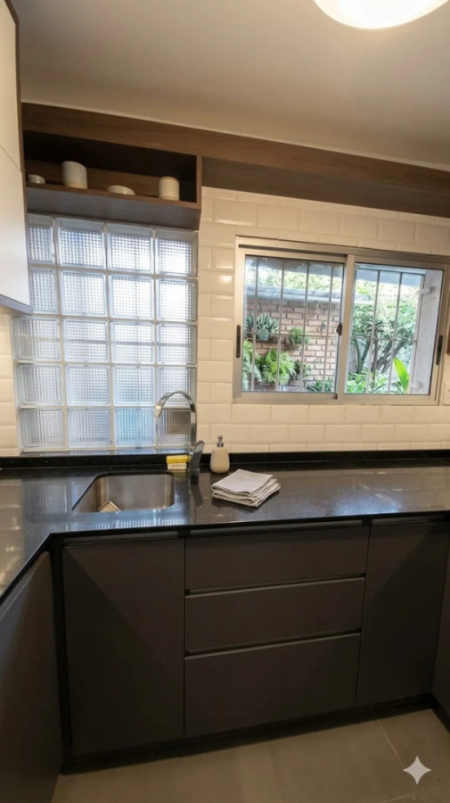 Casa ID.12015 - Venta Casa Dúplex Excelente Estado Garaje En Jacinto Vera