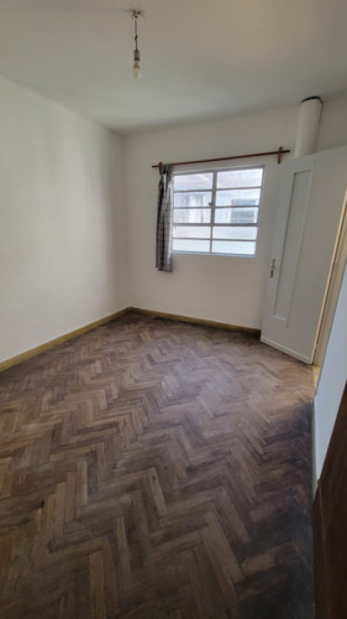 Casa ID.10489 - Oportunidad! Casa En Barrio Aguada, Ideal Empresas