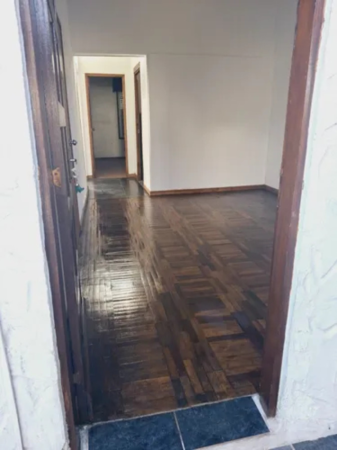 Casa ID.10587 - Linda Casa De 2 Dorm Con Cochera Y Parrillero