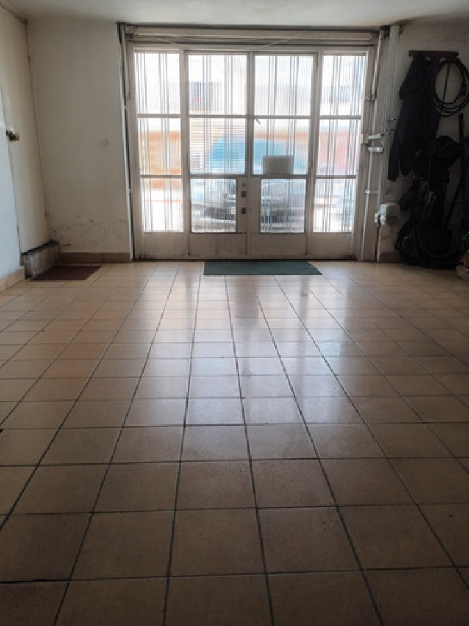 Casa ID.8928 - Casa 4 Dormitorios O Escritorio 2 Baños Garage Terraza Con Parrillero En Parque Rodó