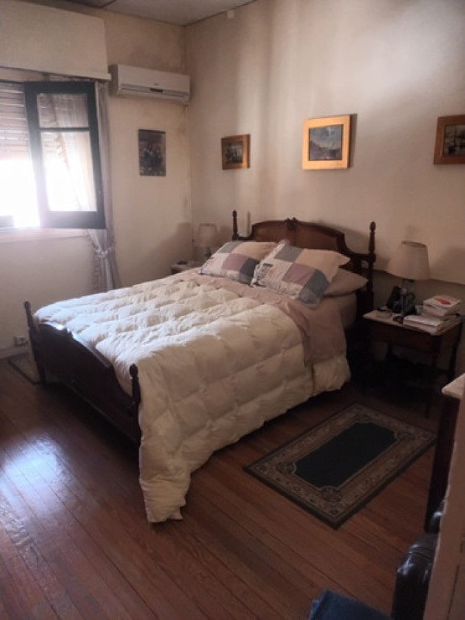 Casa ID.8928 - Casa 4 Dormitorios O Escritorio 2 Baños Garage Terraza Con Parrillero En Parque Rodó