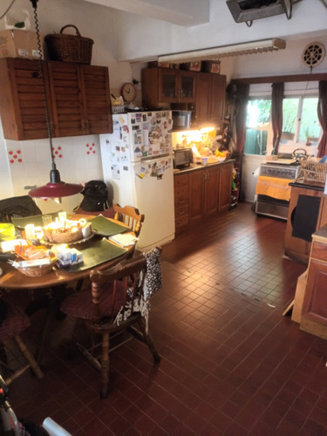 Casa ID.8928 - Casa 4 Dormitorios O Escritorio 2 Baños Garage Terraza Con Parrillero En Parque Rodó