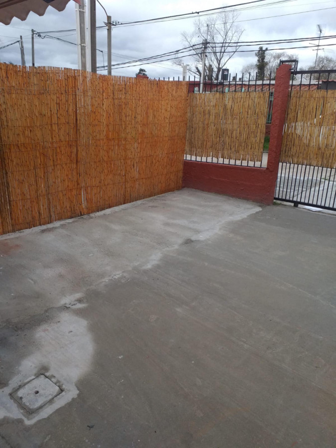 Casa ID.13237 - Alquiler Casa 1 Dormitorio Patio Sin Gastos Comunes Complejo Cerrado Parque Guaraní En Maroñas