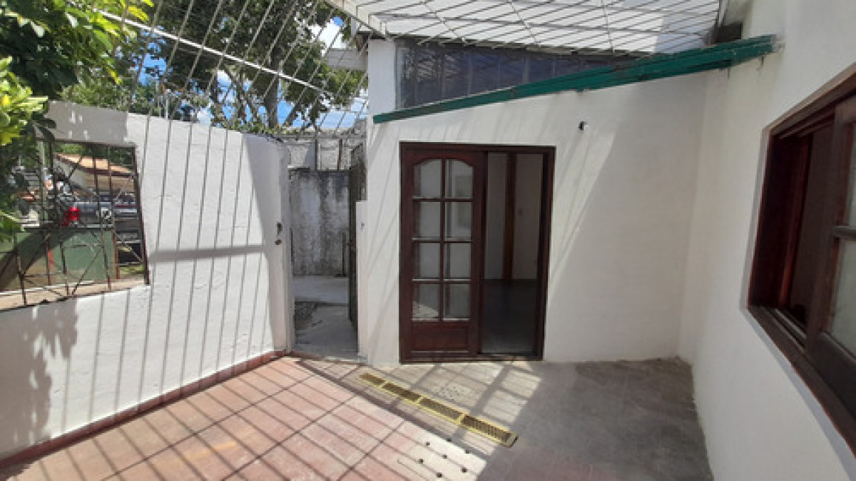Casa ID.11767 - Alquiler de casa 2 o 3 dormitorios en Perez Castellanos