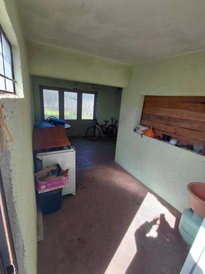 Casa ID.12989 - Venta Casa Con Apartamento Y Gran Terreno En Toledo Canelones
