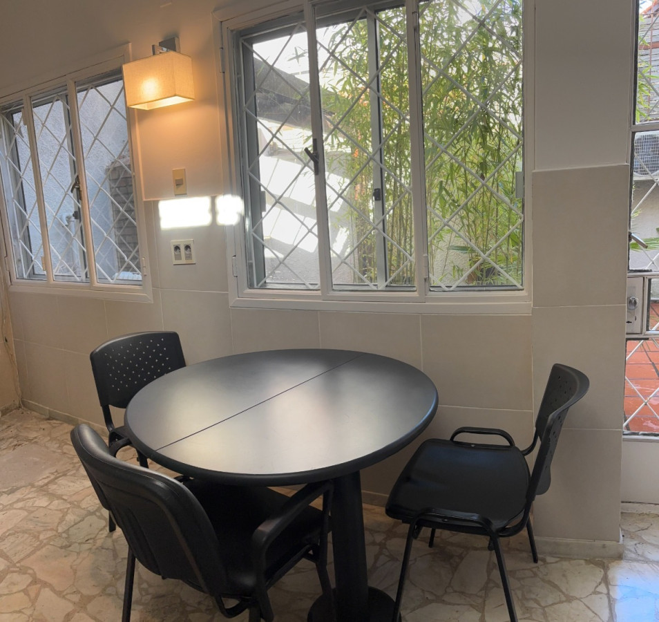 Casa ID.9335 - Hermosa Casa  U Oficinas para estudio de profesionales