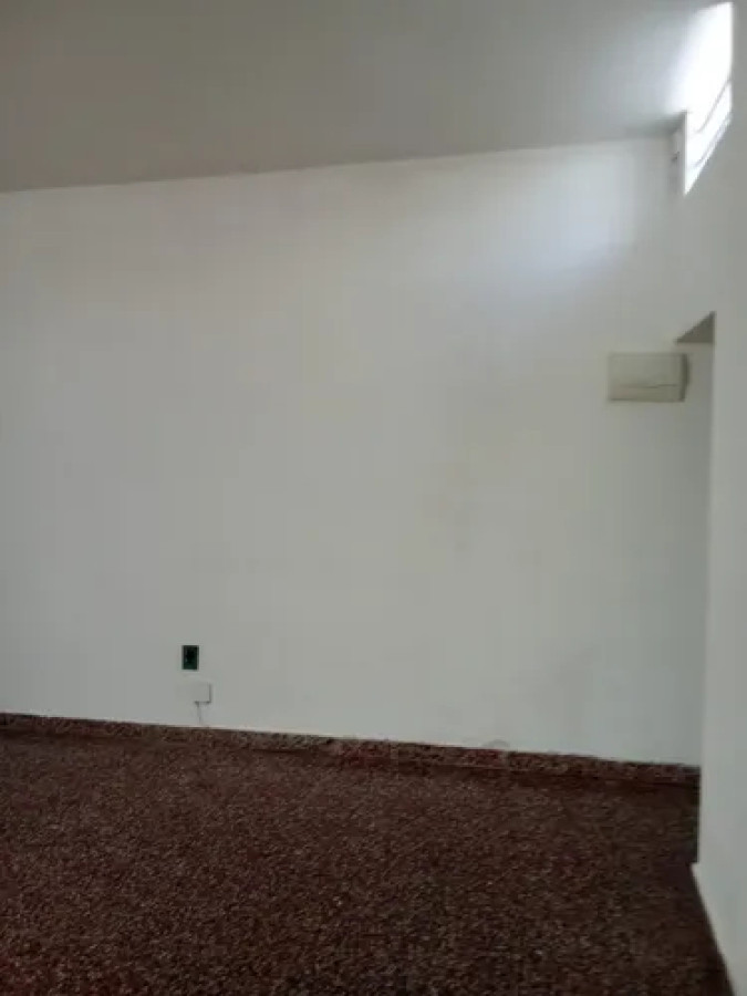 Casa ID.9631 - Alquiler Apartamento En Pocitos, Dos Dormitorios Y Garage