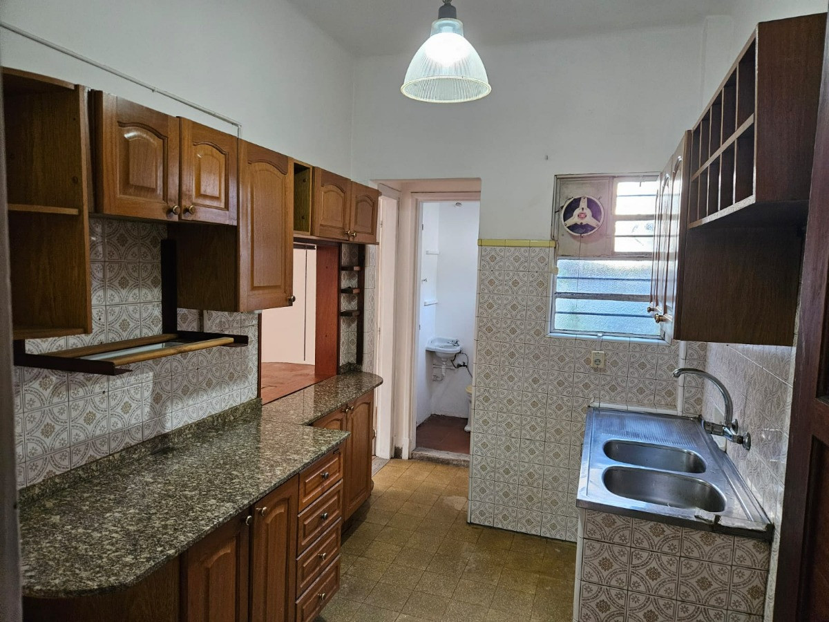 Casa ID.9776 - Se Vende Casa De Altos 3 Dormitorios 2 Baños Y Servicio La Blanqueada