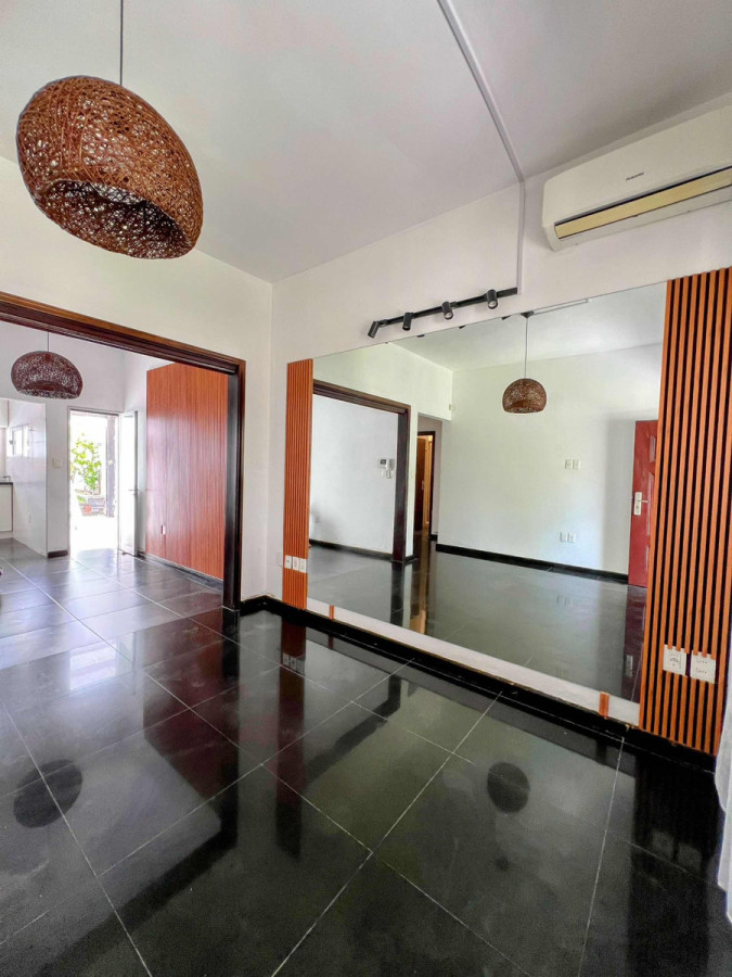 Casa ID.7327 - Hermosa Casa De 2 Dorm, Cochera, Parrillero, Barbacoa En Malvin