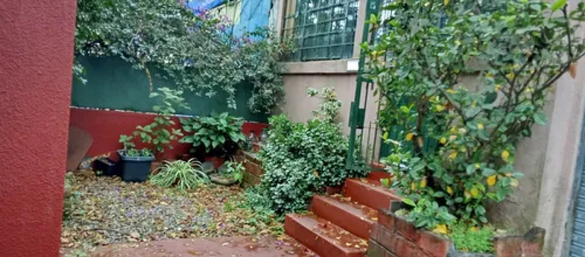 Casa ID.9949 - Venta De Casa 3 Dormitorios, Cochera Y Terraza En Cerrito