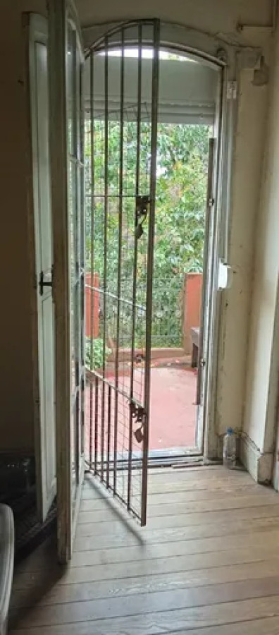 Casa ID.9949 - Venta De Casa 3 Dormitorios, Cochera Y Terraza En Cerrito