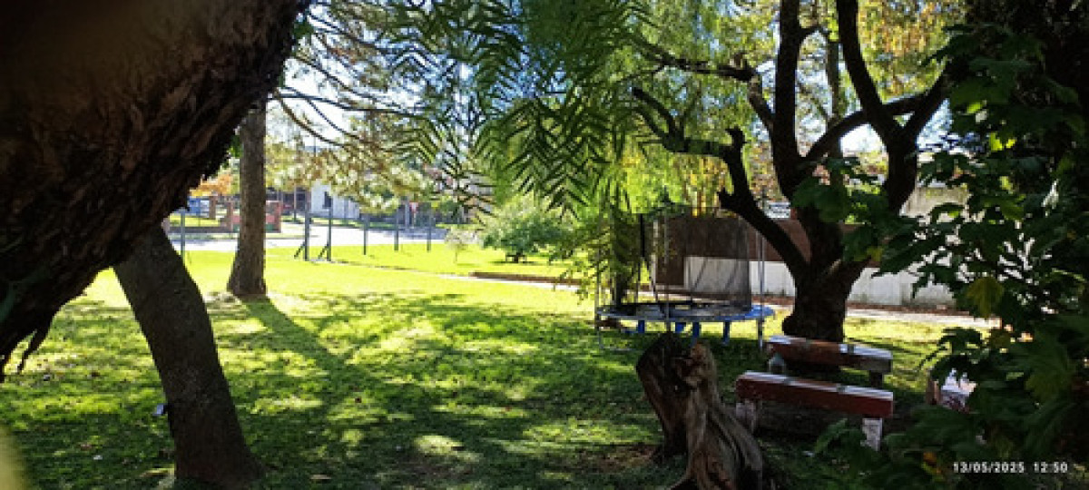 Casa ID.9962 - En Venta Casa 2 Dormitorios, Amplia En La Unión