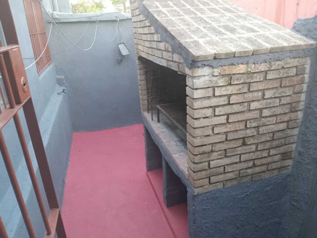 Casa ID.12409 - Alquiler de casa 2 dormitorios en Cerrito