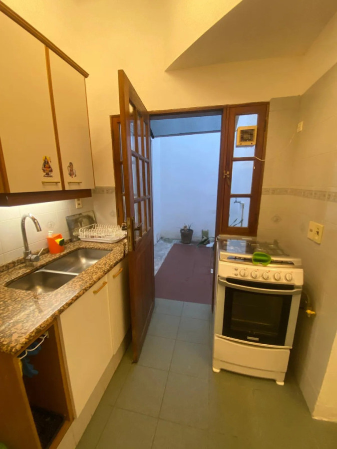 Casa ID.12575 - Alquiler Casa 2 Dormitorios 2 Baños Patio Sin Gastos Pocitos