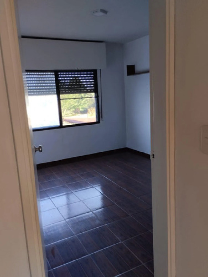 Casa ID.11830 - Alquiler de casa 2 dormitorios en Jardines del Hipodromo