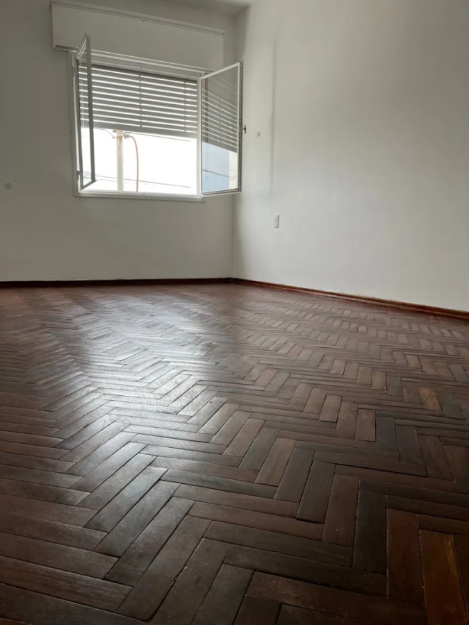 Casa ID.11178 - Alquiler Casa De Altos 2 Dormitorios Sin Gastos Paso Molino