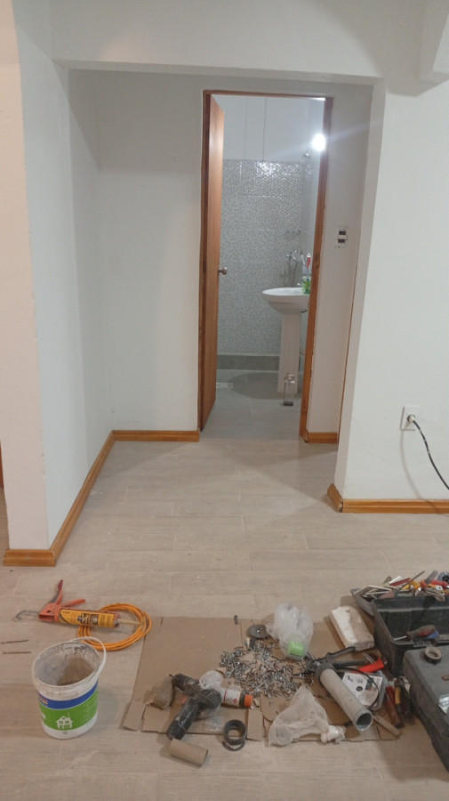 Casa ID.12713 - Alquiler De Casa 2 Dormitorios Con Patio Cochera Sin Gastos Comunes En La Teja