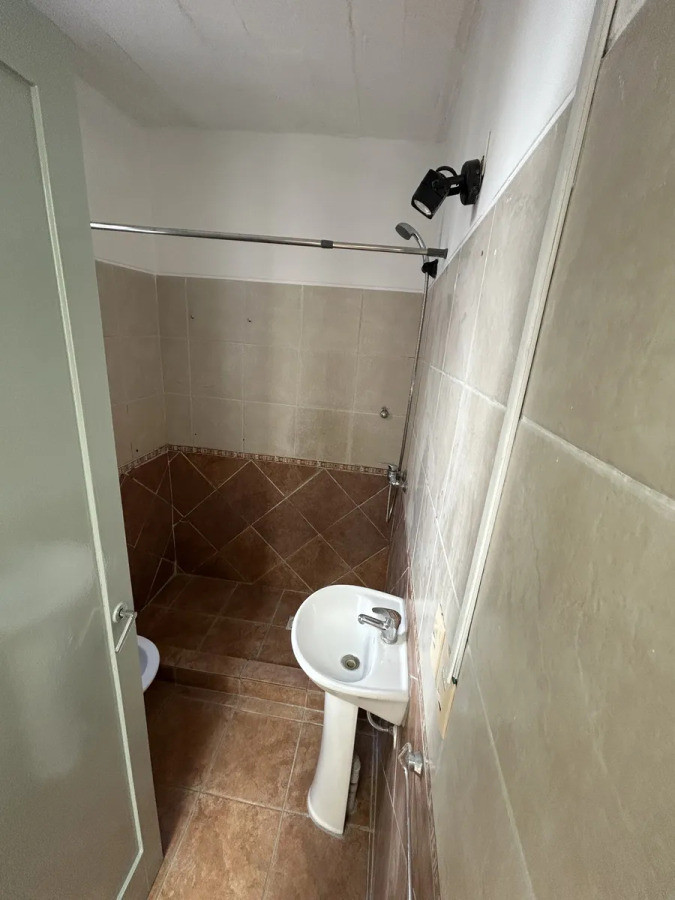 Casa ID.11040 - Alquiler Casa 2 Dormitorios Con Patio Sin Gastos Barrio Sur