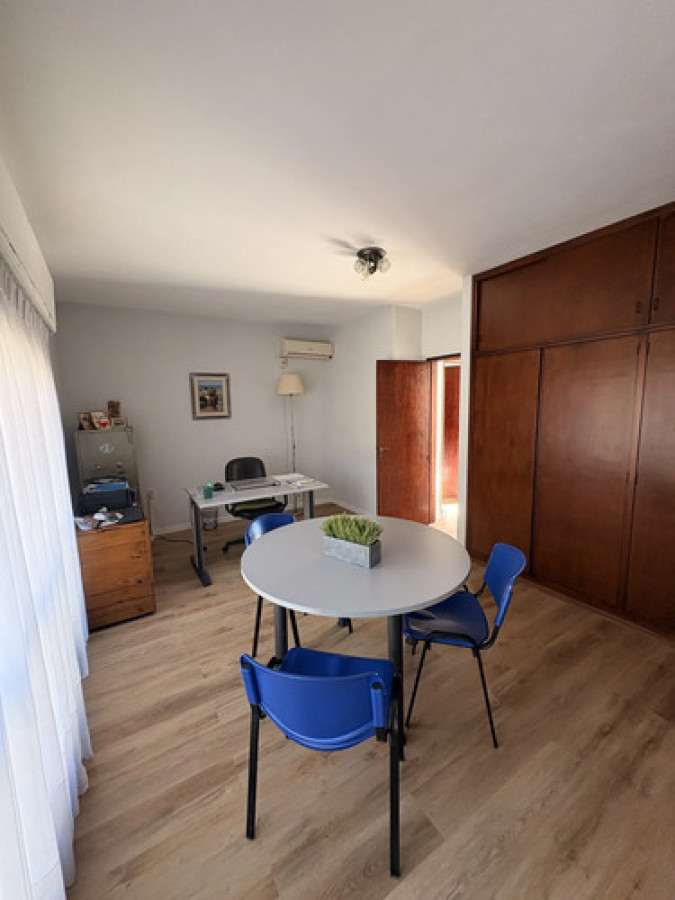 Casa ID.12434 - Venta de casa 3 dormitorios en Parque Batlle