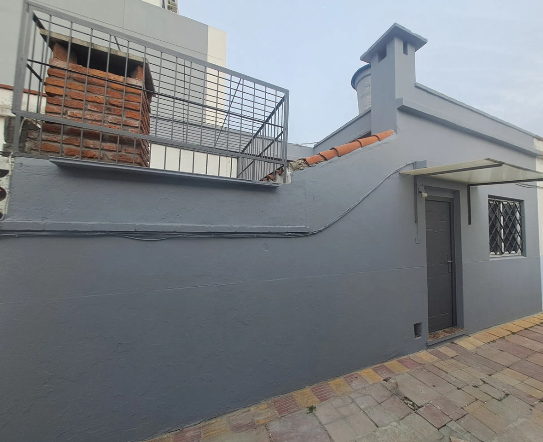 Casa ID.12766 - Alquiler Casa De 2 Dormitorios Patio Con Parrillero Sin Gastos Comunes En La Blanqueada