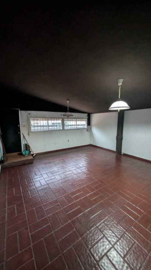 Casa ID.10663 - ALQUILER CASA DE ALTOS BUCEO 2 DORMITORIOS TERRAZA AL FRENTE