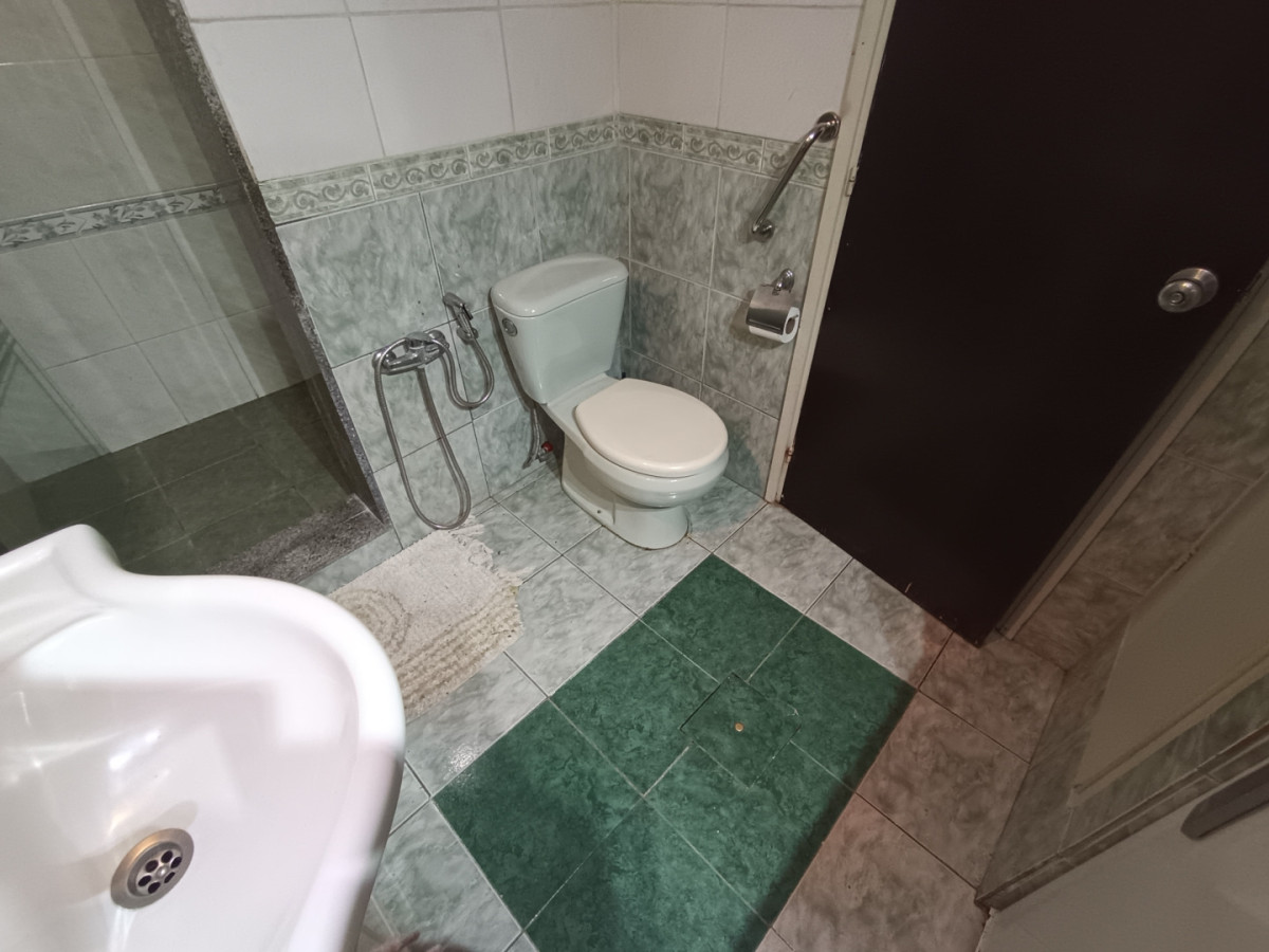 Casa ID.13104 - Venta Casa 3 Dormitorios Con Gran Terreno de 904 M2 Barbacoa Y Cochera Para 6 Autos En Belvedere