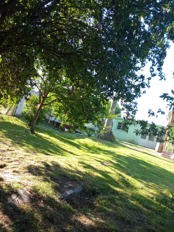 Casa ID.12989 - Venta Casa Con Apartamento Y Gran Terreno En Toledo Canelones